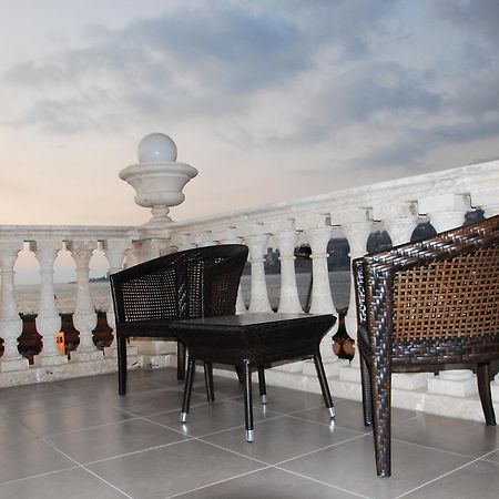Portaluna Hotel&Resort Jounieh Kültér fotó